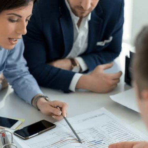 Assessorament fiscal per a autònoms i empreses: com estalviar impostos de manera legal